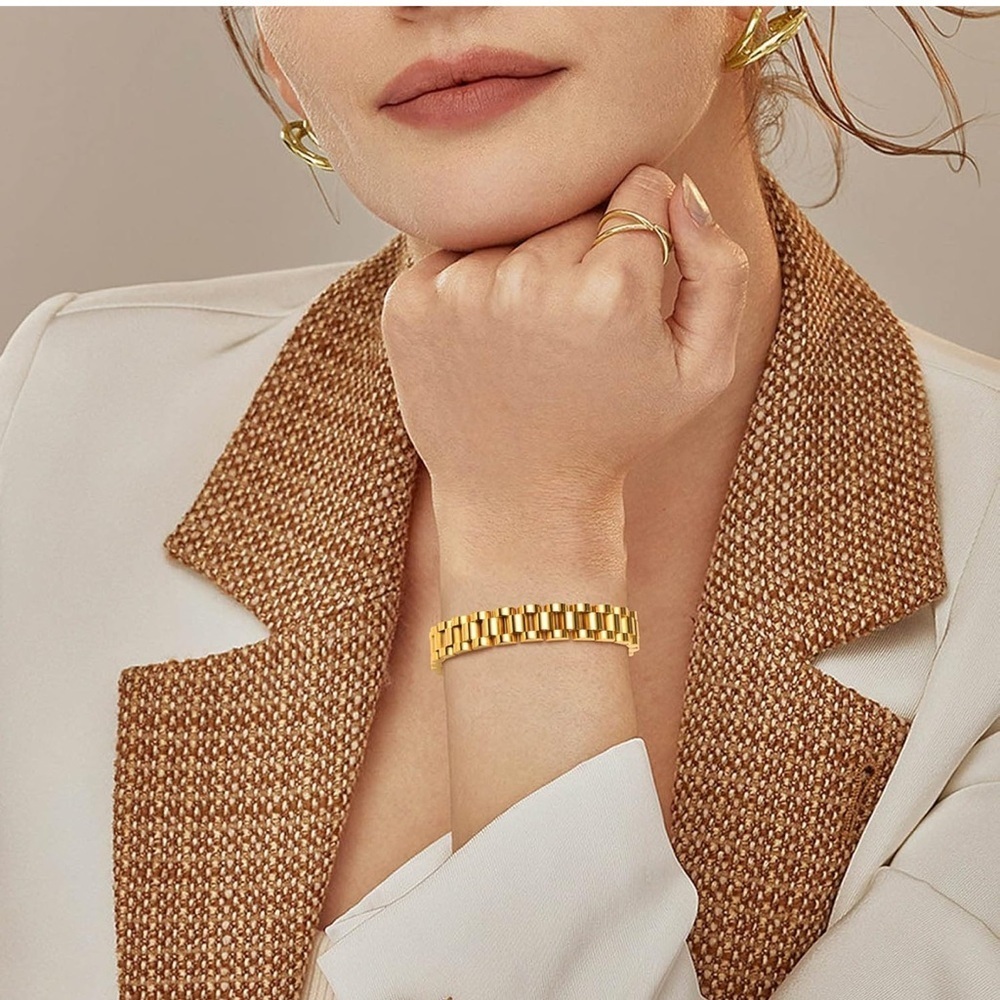 Luxury 18k Gold Stainless Steel Link Bracelet Luxury 18k Gold Stainless Steel Link Bracelet
